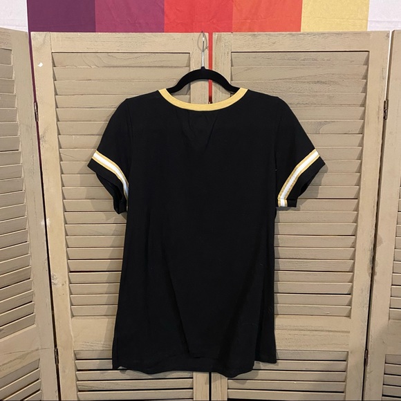 NFL Team Apparel Women’s XL New Orleans Saints’s “No. 67 Est. 1967” Shirt - Picture 5 of 5